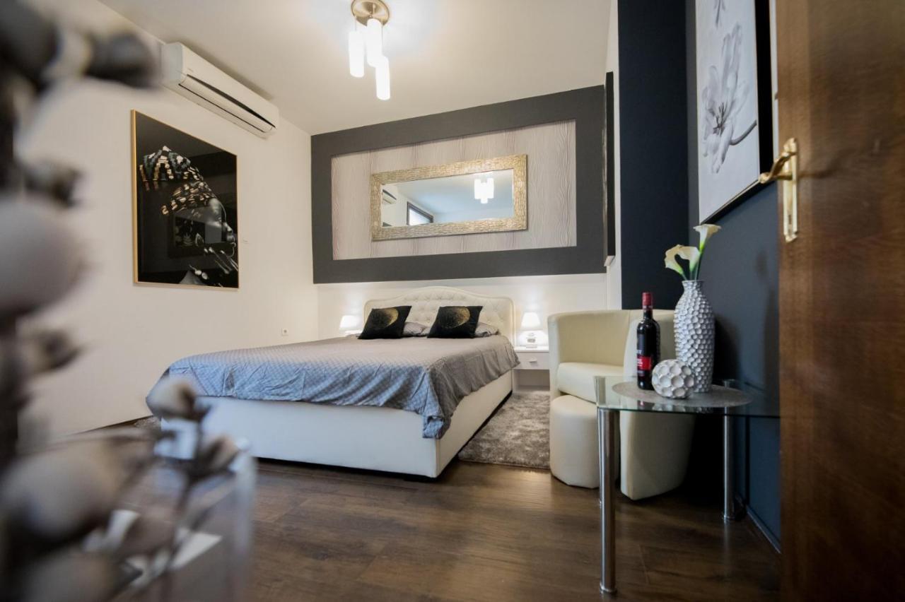 Apartment The Bridge - Private Parking