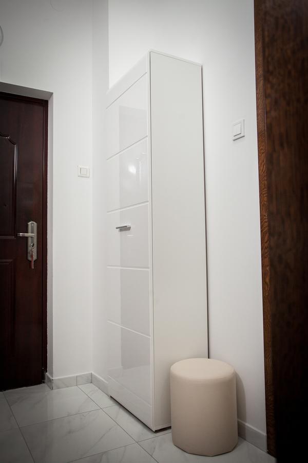 The Bridge - Private Parking Apartment *